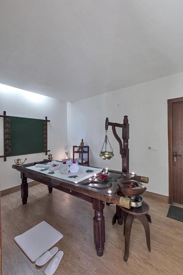Club Mahindra Snow Peaks Manali Hotel Ngoại thất bức ảnh