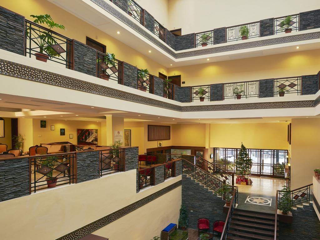 Club Mahindra Snow Peaks Manali Hotel Ngoại thất bức ảnh