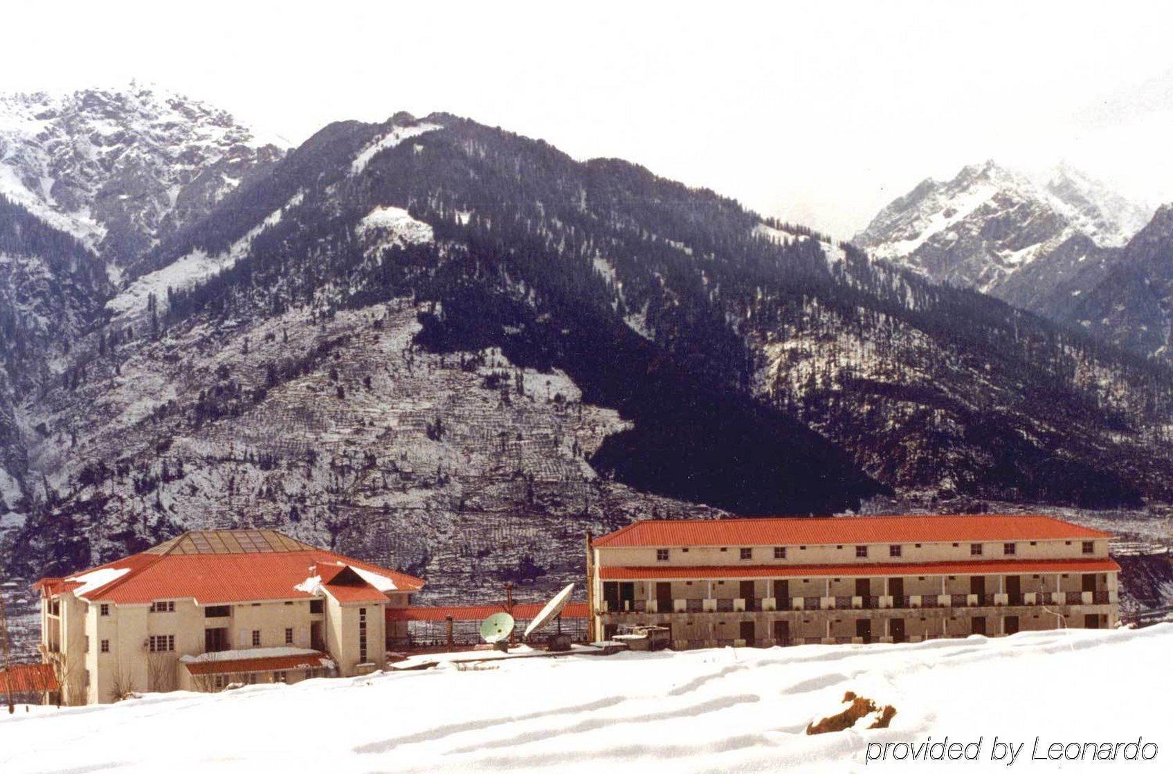 Club Mahindra Snow Peaks Manali Hotel Ngoại thất bức ảnh